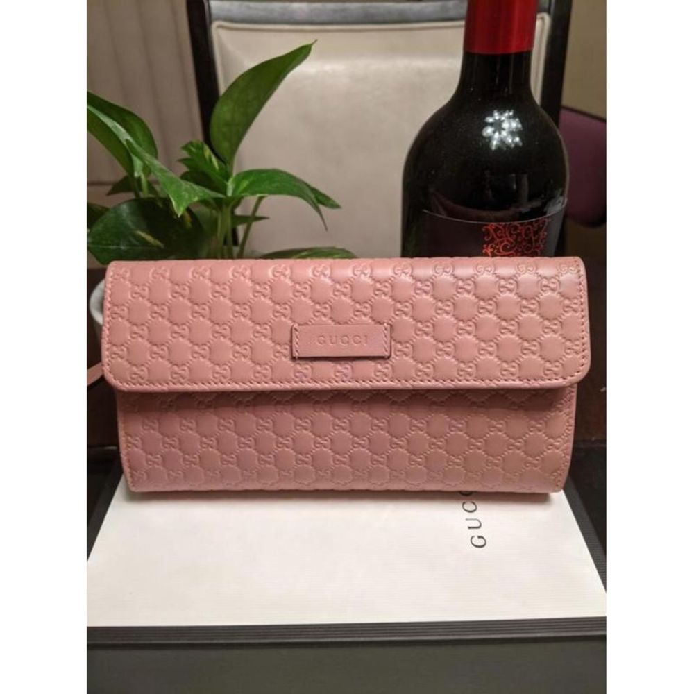 GUCCI Pink Soft Microguccissima Leather Continental Flap Wallet